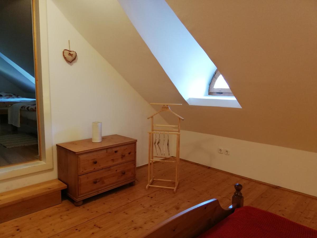 Liliomfa Apartman Appartement Szigliget Buitenkant foto