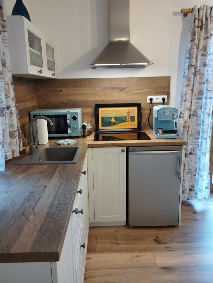 Liliomfa Apartman Appartement Szigliget Buitenkant foto