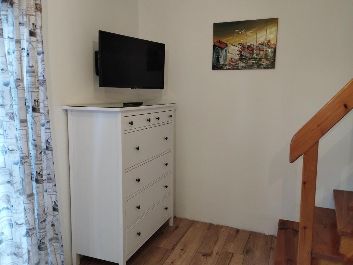 Liliomfa Apartman Appartement Szigliget Buitenkant foto